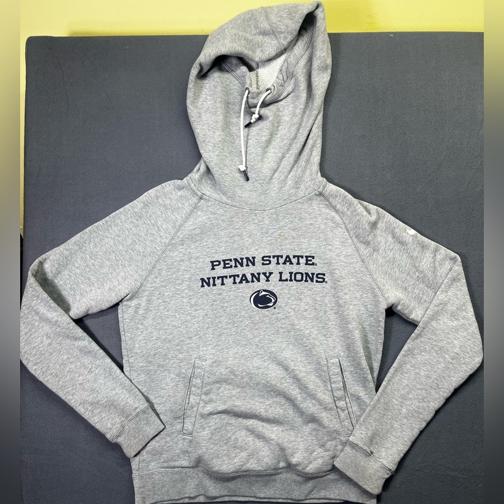 Nike Women’s Gray Penn State Hoodie